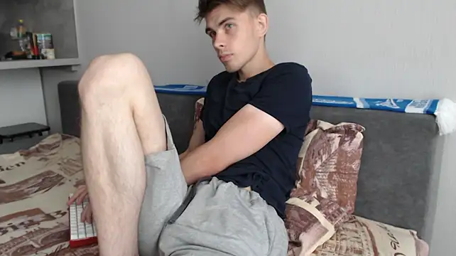 Student_Oliver stripchat live cam model
