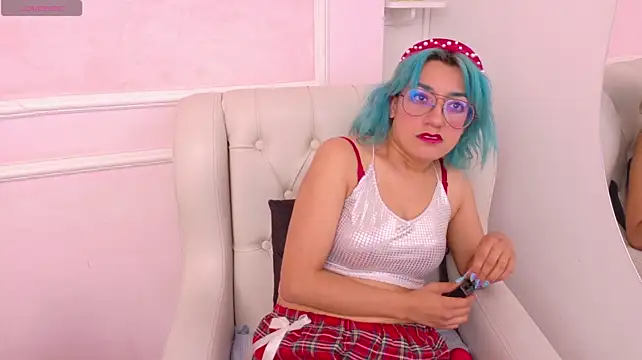 Zafiro_Kitsune stripchat live cam model