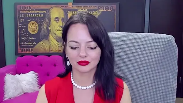 BellaRowan stripchat live cam model