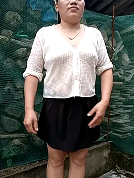 Bielaaz stripchat live cam model