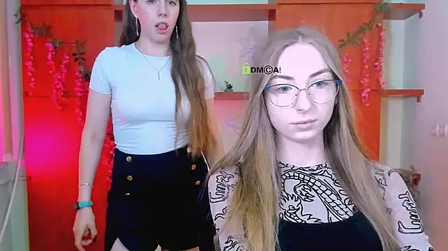 lumi_soft stripchat live cam model