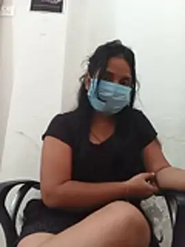 Riya_hot8 stripchat live cam model