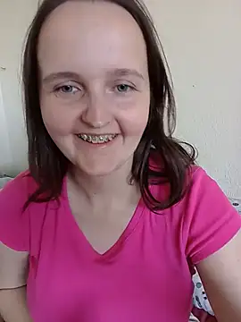 funnifu stripchat live cam model