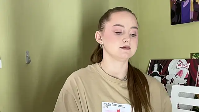 NovellaLabrode stripchat live cam model
