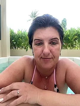 NatiLove35 stripchat live cam model