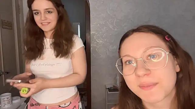 hotgirlhotshow stripchat live cam model