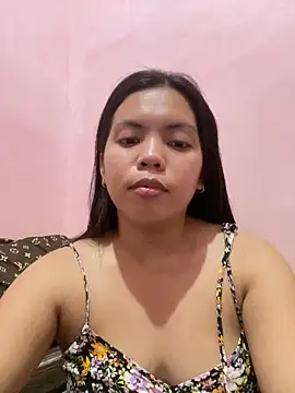 sexyloveee stripchat live cam model