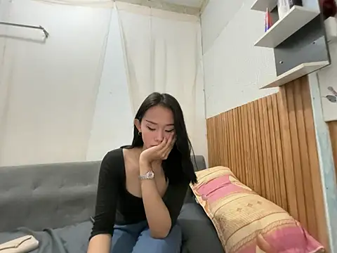 Novallanes stripchat live cam model