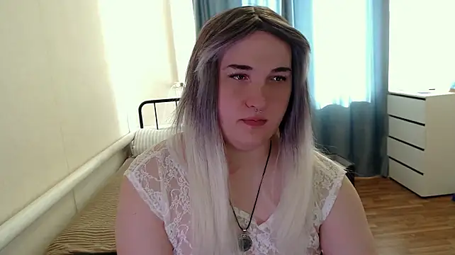 EvaMiron stripchat live cam model