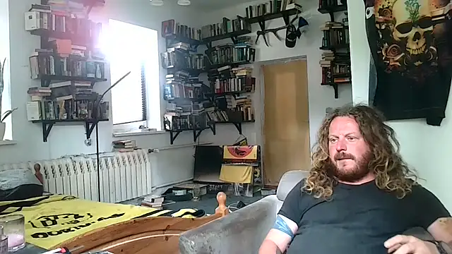 sunr1sa stripchat live cam model