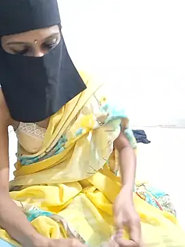 Marathi_Sayali stripchat live cam model