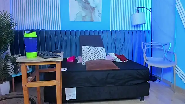 dahianeconnor stripchat live cam model