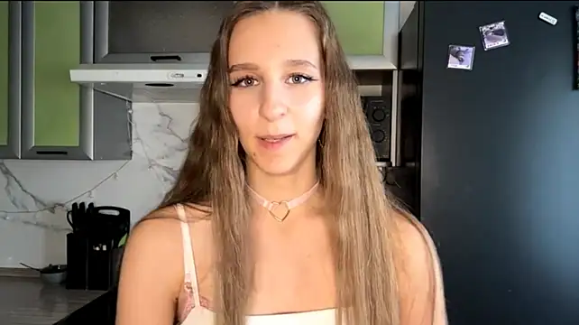 SkinnyForint stripchat live cam model