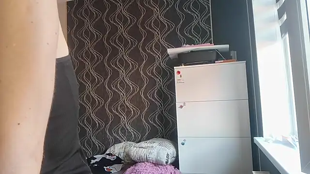 TanaRaggs stripchat live cam model