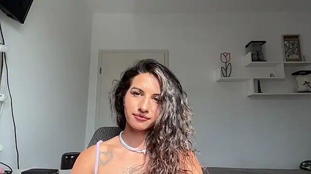 MarciaSugar stripchat live cam model
