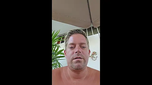 Trucker_Hunter stripchat live cam model