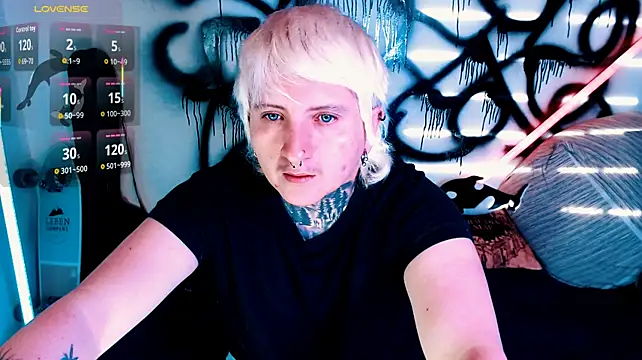 Marieblueeyes stripchat live cam model