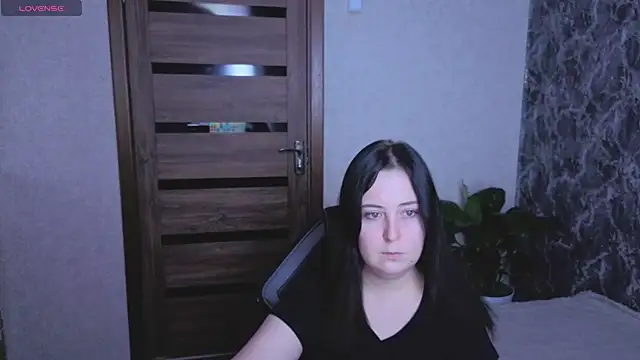 Kristy-Max stripchat live cam model