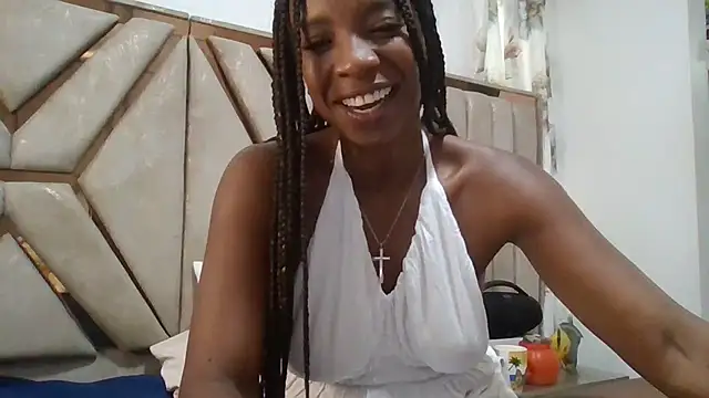 JadaMillss stripchat live cam model