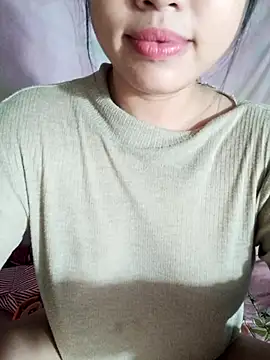 _YouAreMySunShine_ stripchat live cam model
