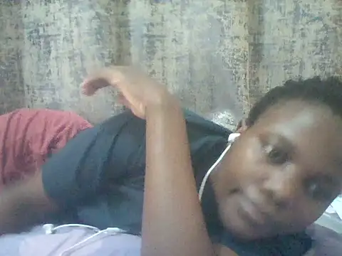 tina_2030 stripchat live cam model