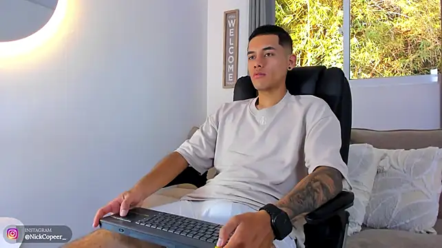 NickCopeer_ stripchat live cam model