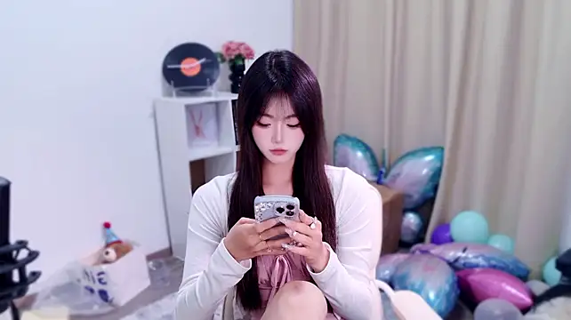 Sultry-01 stripchat live cam model