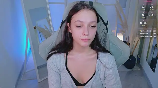 Nora_dusk stripchat live cam model