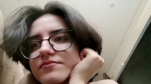 TameshaCreggett stripchat live cam model