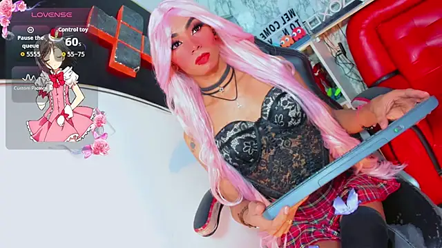 suzume_Mendez stripchat live cam model