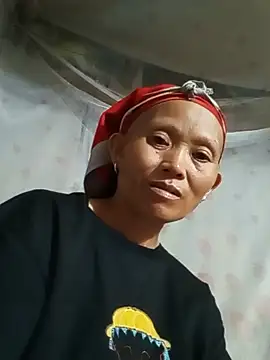 Nguyen_Emaa stripchat live cam model