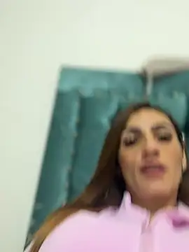 Samantha_bigboobs stripchat live cam model