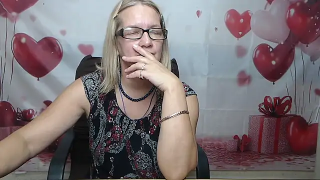 MelisaWorld stripchat live cam model