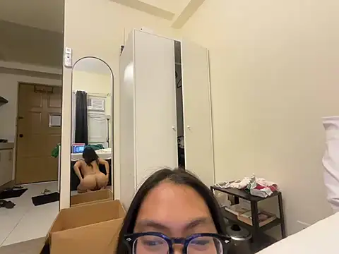 knkybella stripchat live cam model