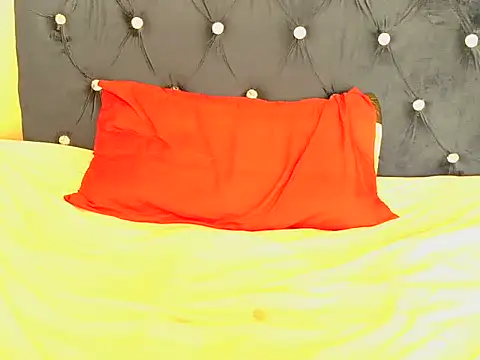 CandySexyBerry69 stripchat live cam model