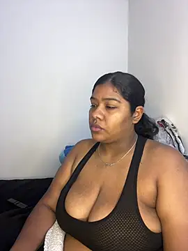 paola091 stripchat live cam model