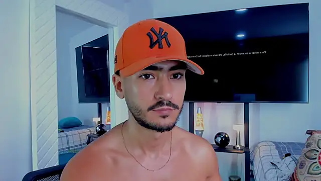 david__johnson372 stripchat live cam model