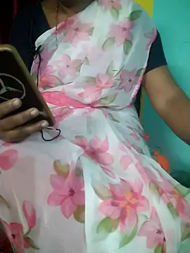 puja123434 stripchat live cam model