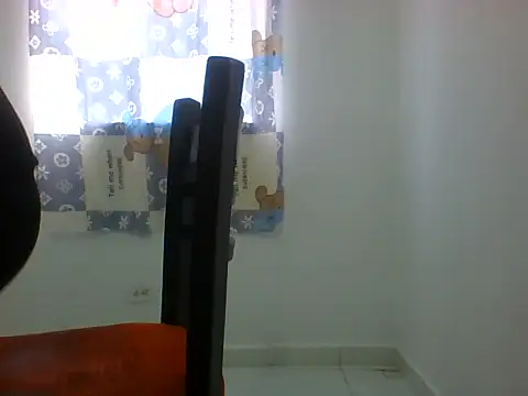 zeuspervybigcock stripchat live cam model