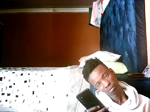 Proudndlovu stripchat live cam model