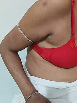 Shanu_Shah stripchat live cam model