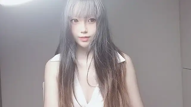 JuliaNoir stripchat live cam model