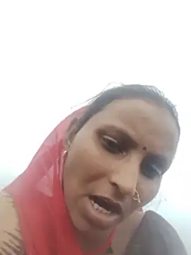 Juli_rathore stripchat live cam model
