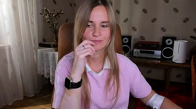 Light_the_Spark stripchat live cam model