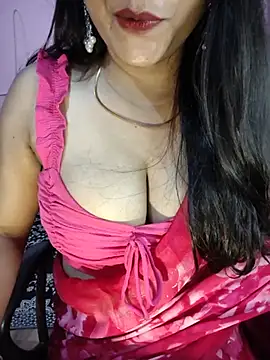 Kaannnak stripchat live cam model
