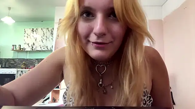 Kim_Ri stripchat live cam model