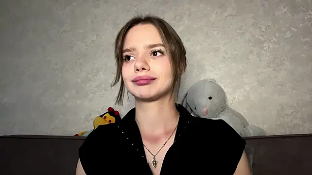 RethaBasich stripchat live cam model