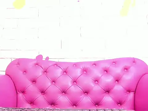 MelannieCortez stripchat live cam model