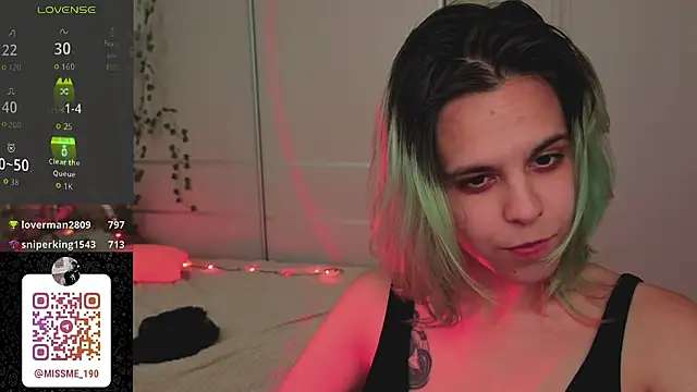 LiraBella stripchat live cam model