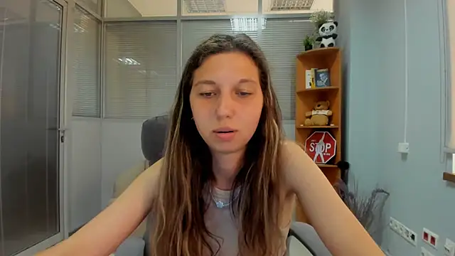 Ellina_Star stripchat live cam model
